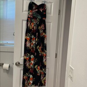 Sexy Sweetheart Neck Strapless Floral Black high waisted and wide leg pantsuit.